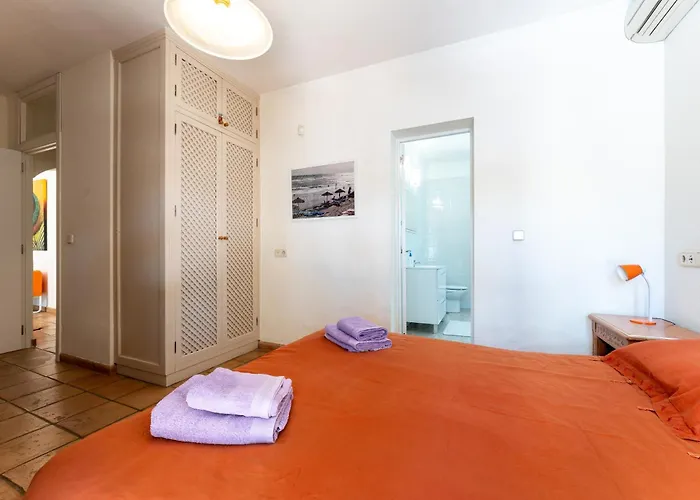 Casa Adelina En * Marbella
