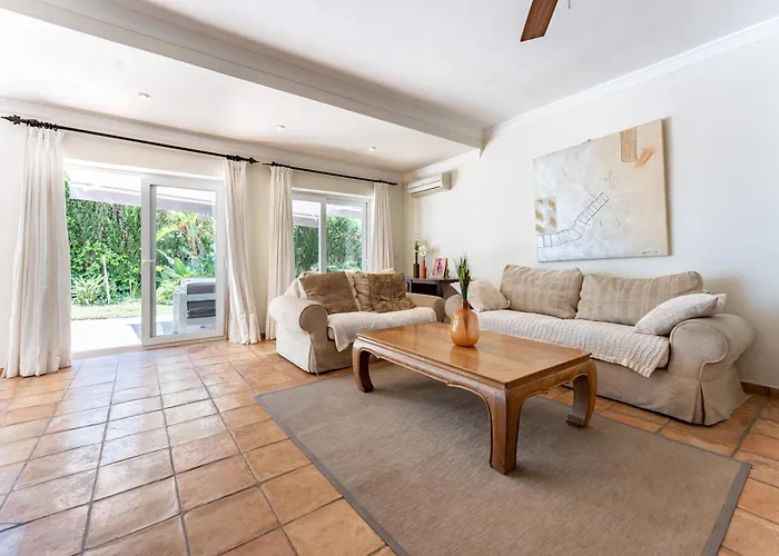 别墅 Casa Adelina En *