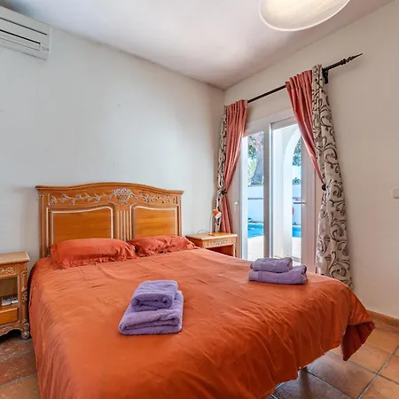 וילה Casa Adelina En *