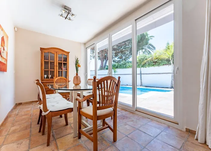 וילה Casa Adelina En