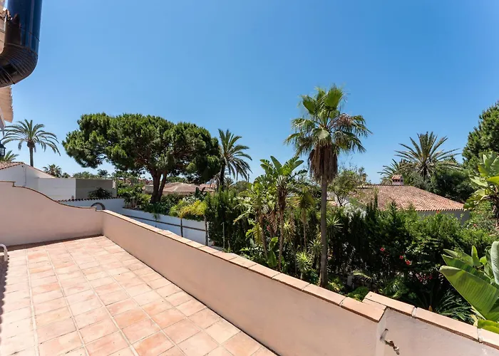 Casa Adelina En * מארבלה